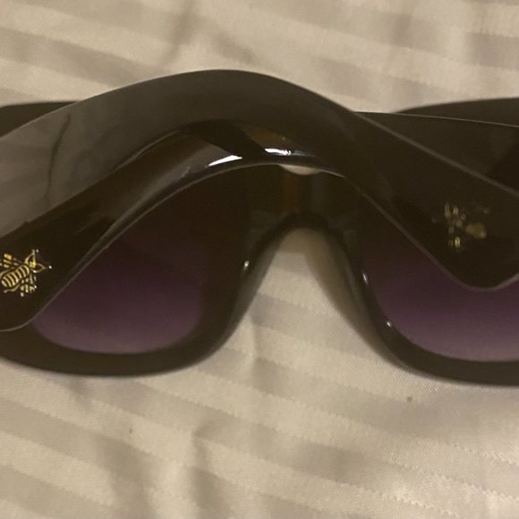 Authentic Oversized Gucci GG0083 Black Sunglasses main image 7
